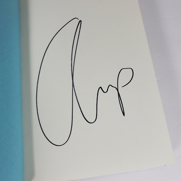 Signed Amy Schumer Girl With The Lower Back Tattoo Autographed Book NEW - Picture 2 of 8